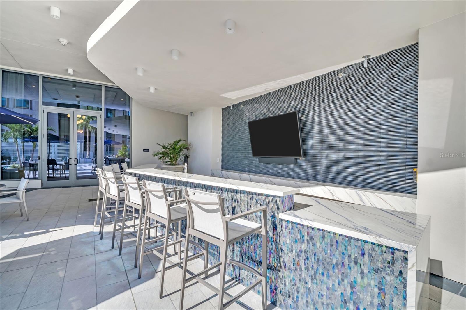 275 1ST AVENUE S, #2807, St Petersburg, FL 33701