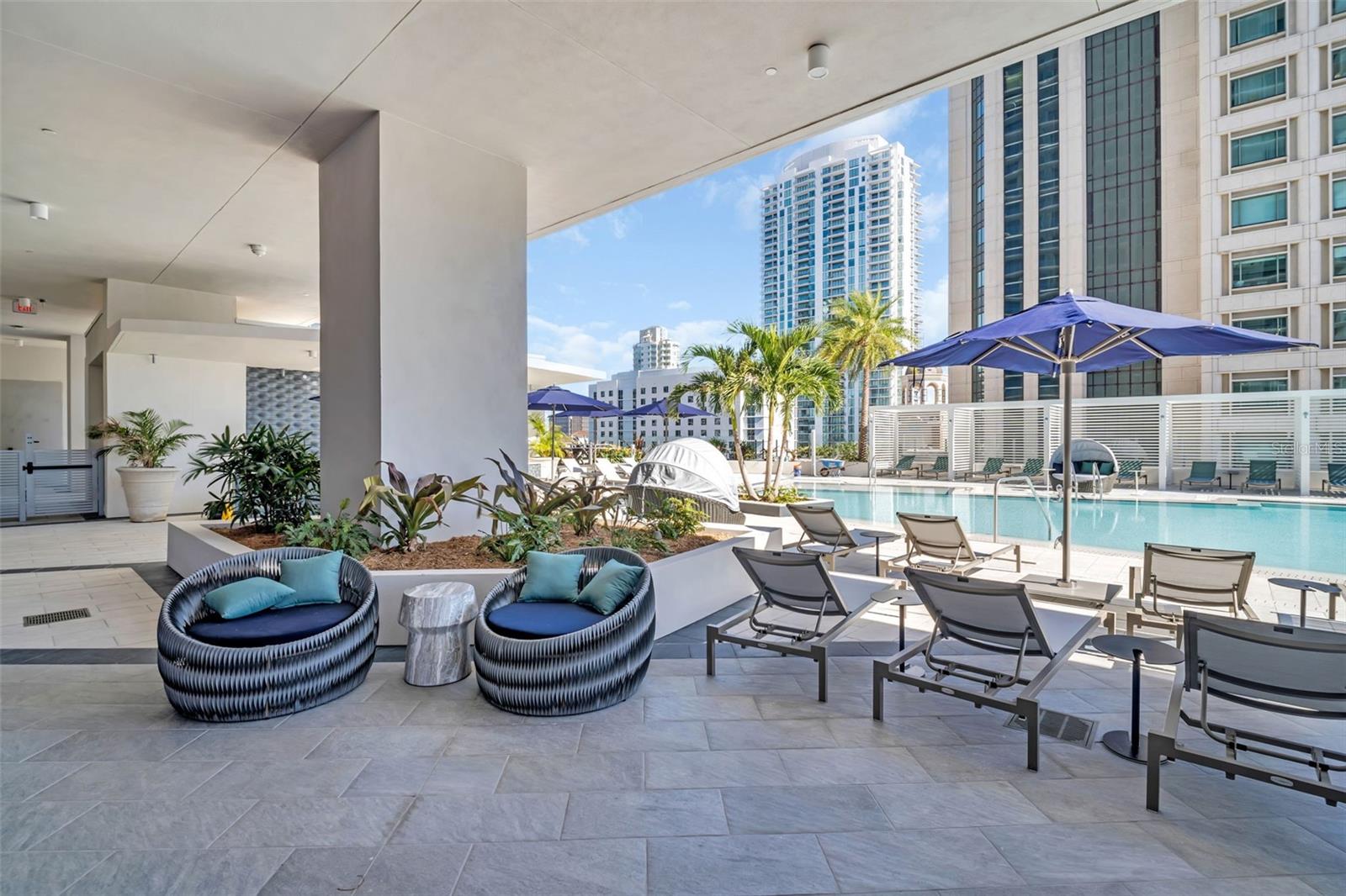 275 1ST AVENUE S, #2807, St Petersburg, FL 33701