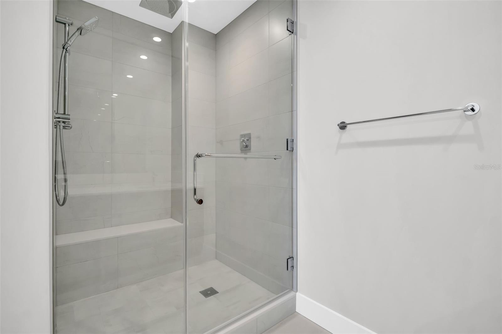275 1ST AVENUE S, #2807, St Petersburg, FL 33701