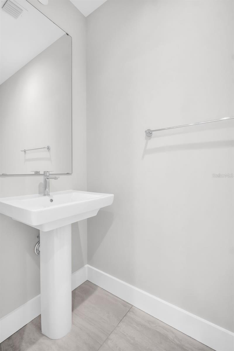 275 1ST AVENUE S, #2807, St Petersburg, FL 33701