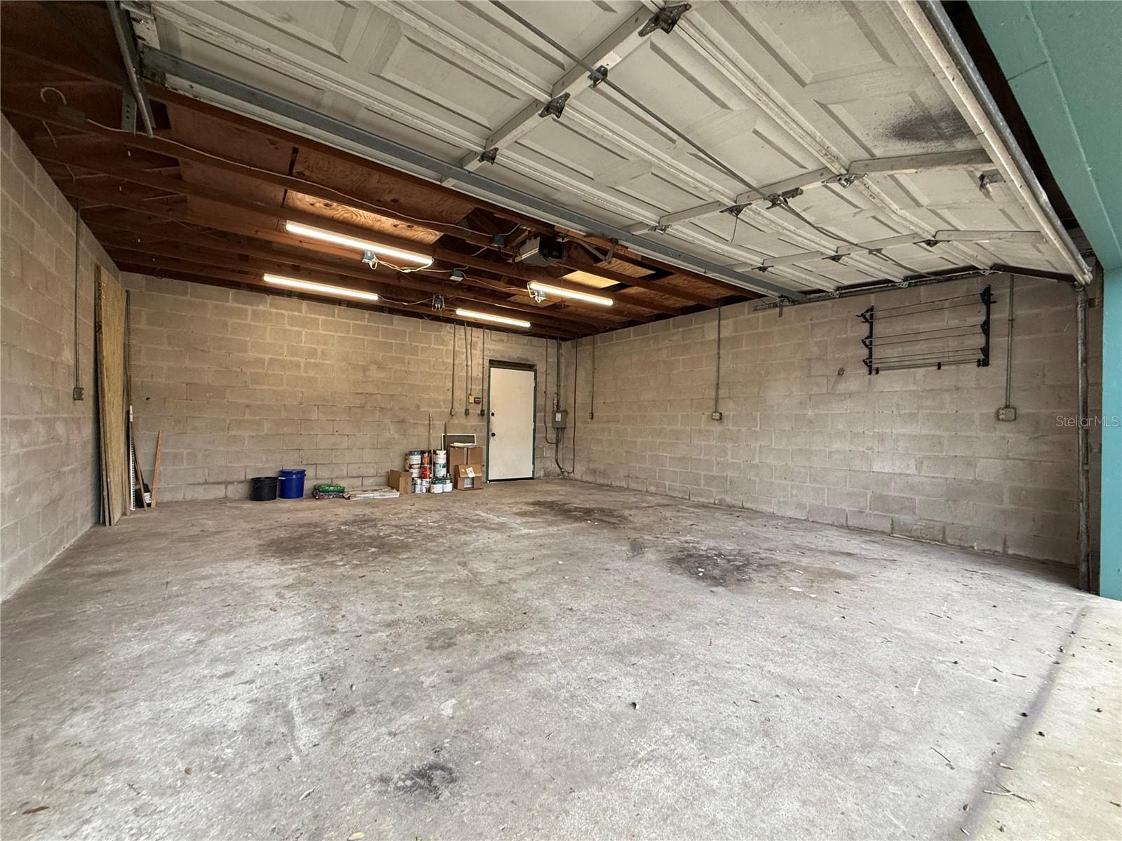 7002 SHAMROCK ROAD S, Tampa, FL 33616