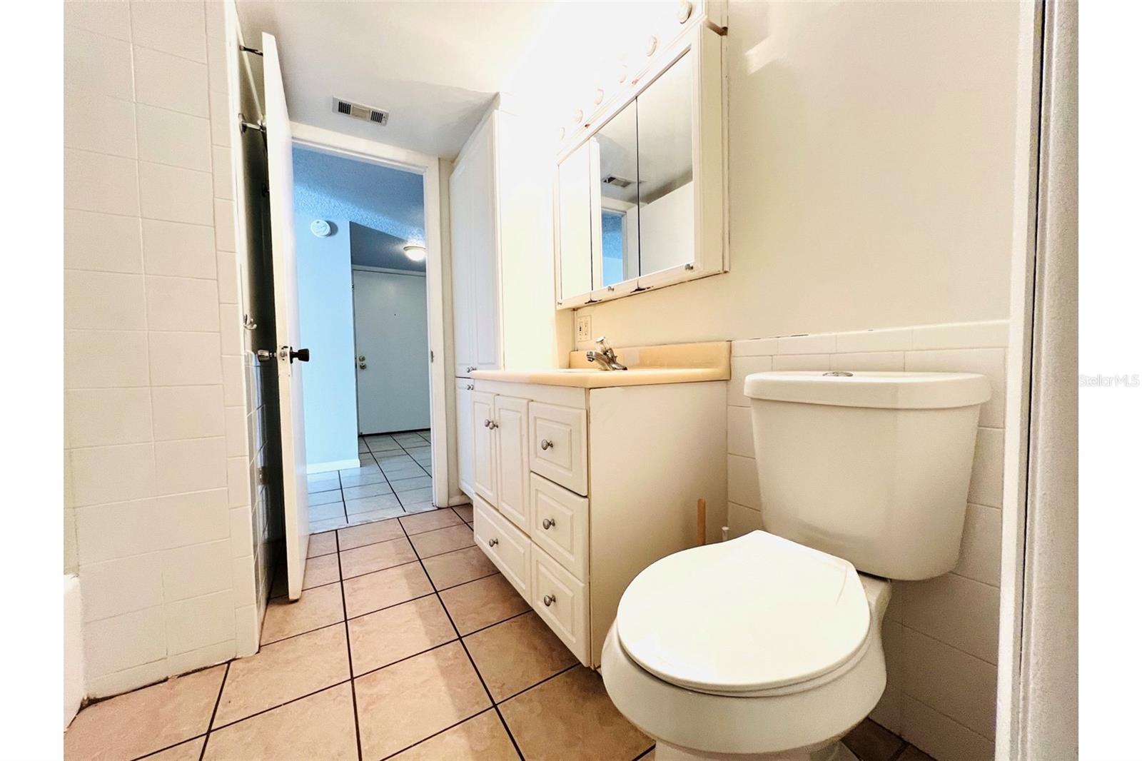 387 S MCMULLEN BOOTH ROAD, #14, Clearwater, FL 33759