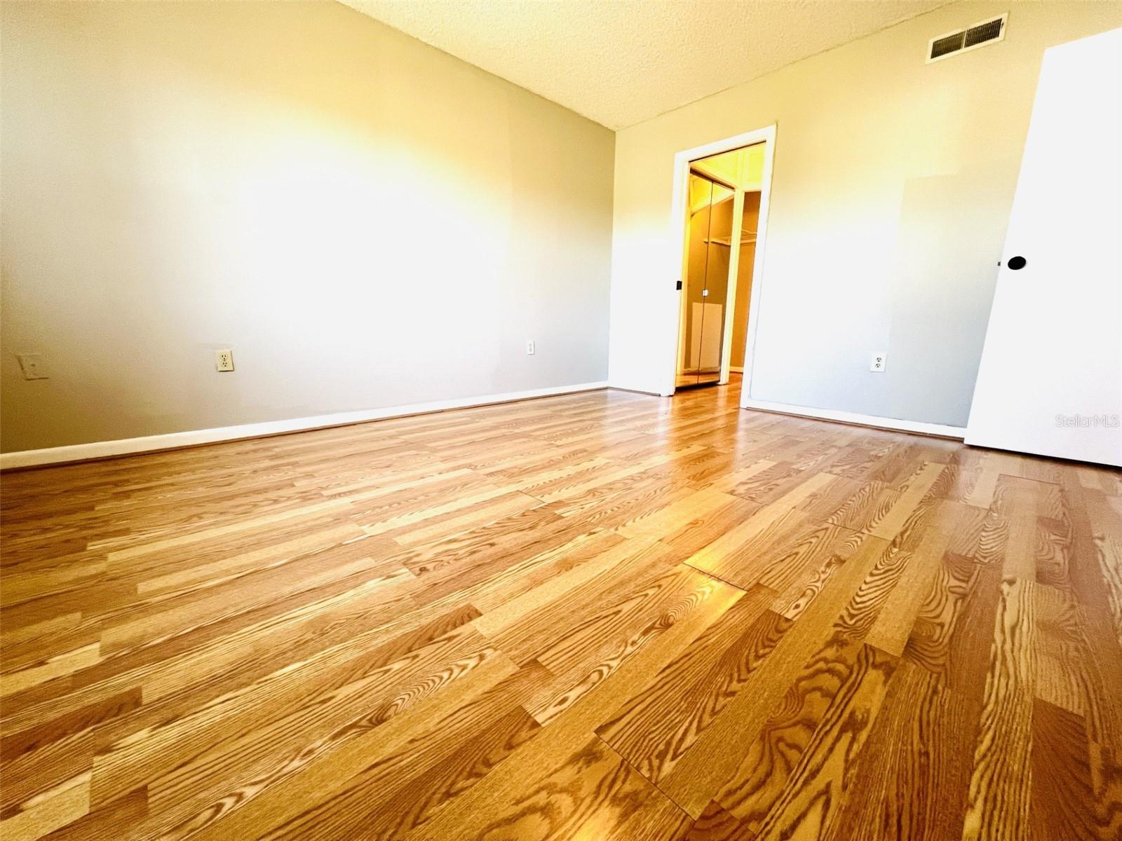 387 S MCMULLEN BOOTH ROAD, #14, Clearwater, FL 33759