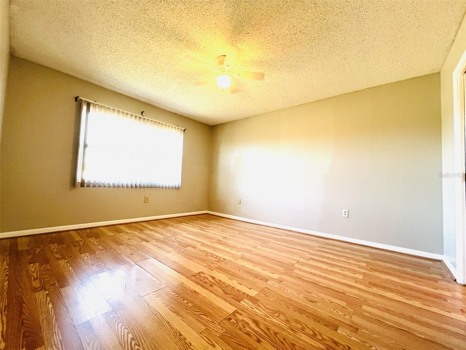 387 S MCMULLEN BOOTH ROAD, #14, Clearwater, FL 33759