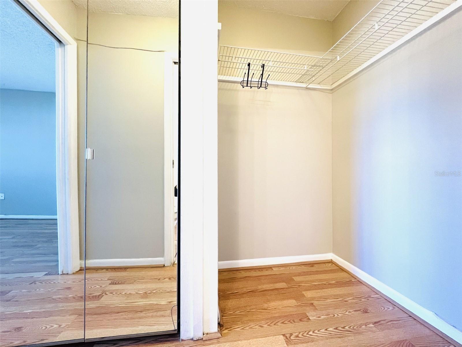 387 S MCMULLEN BOOTH ROAD, #14, Clearwater, FL 33759
