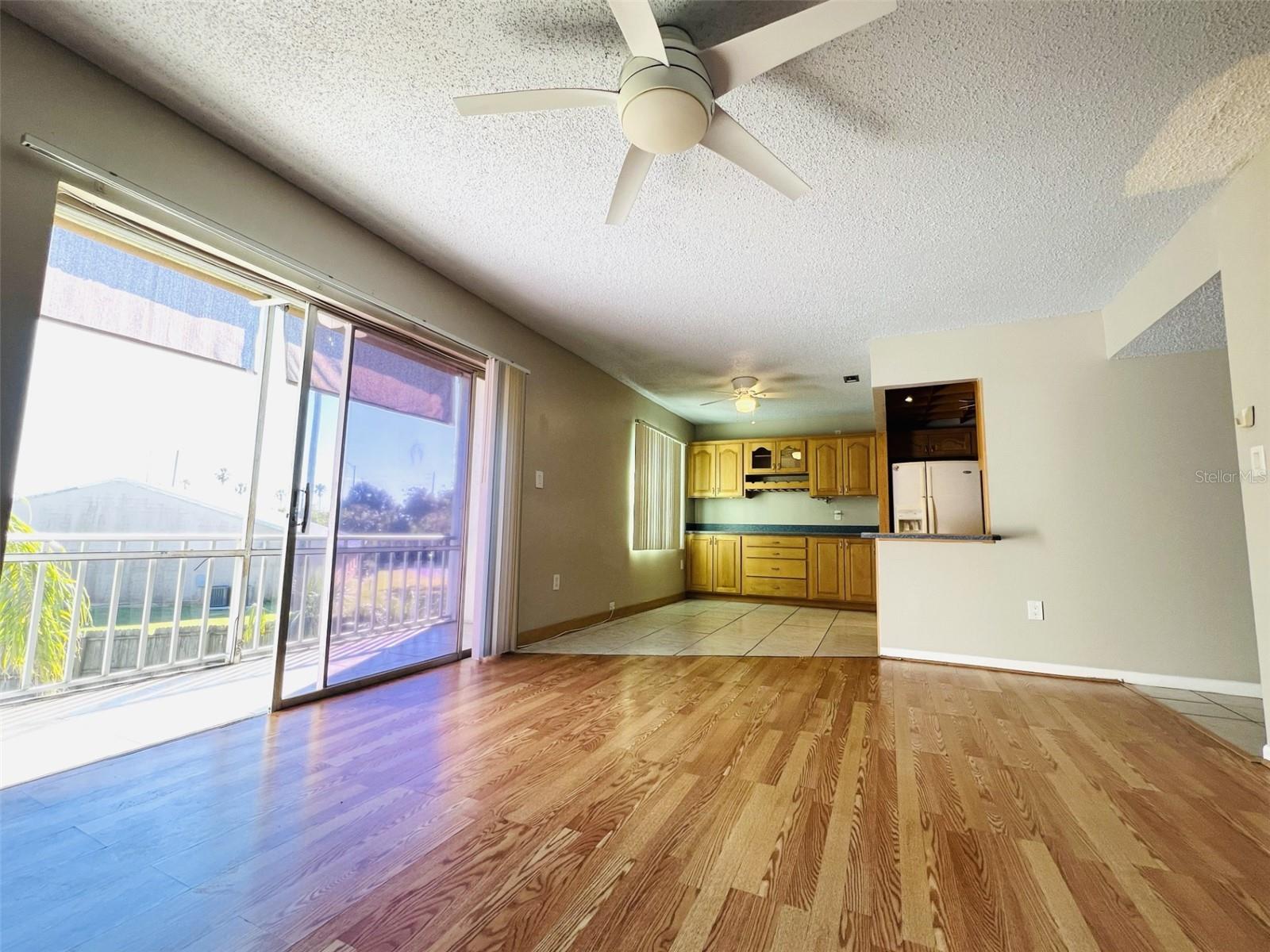 387 S MCMULLEN BOOTH ROAD, #14, Clearwater, FL 33759