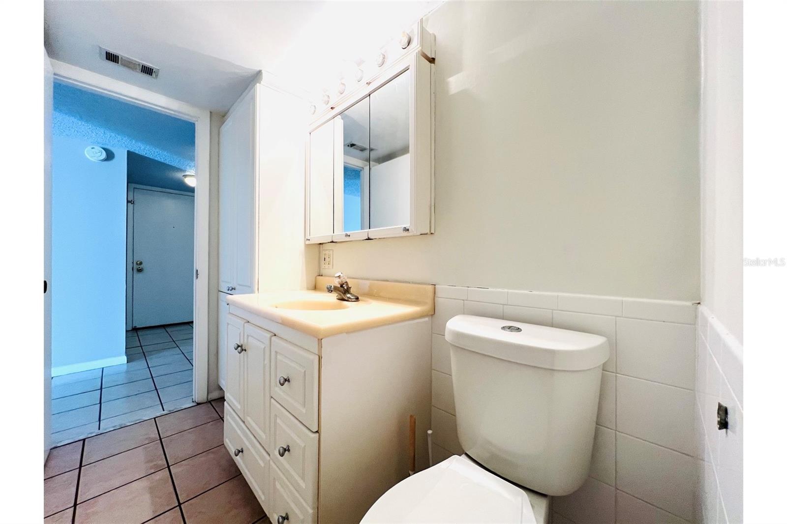 387 S MCMULLEN BOOTH ROAD, #14, Clearwater, FL 33759