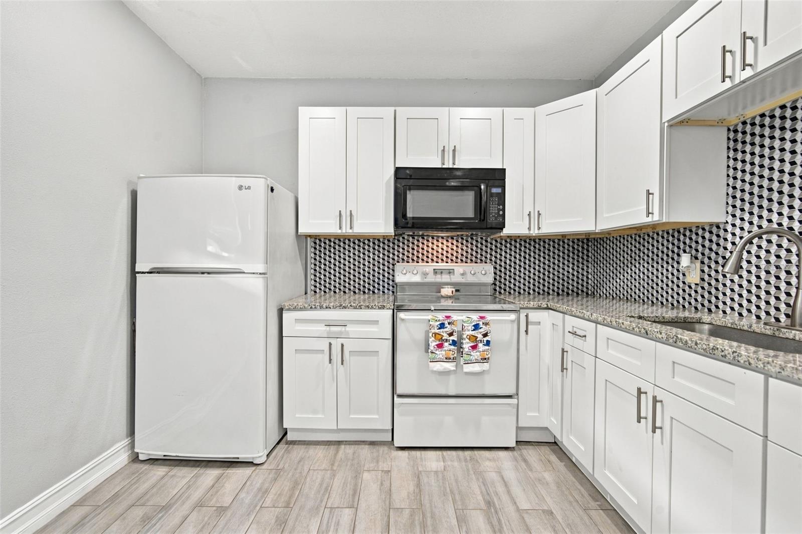 1411 E 24TH AVENUE, Tampa, FL 33605