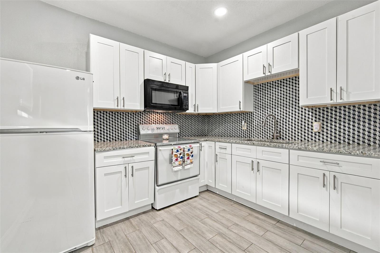 1411 E 24TH AVENUE, Tampa, FL 33605