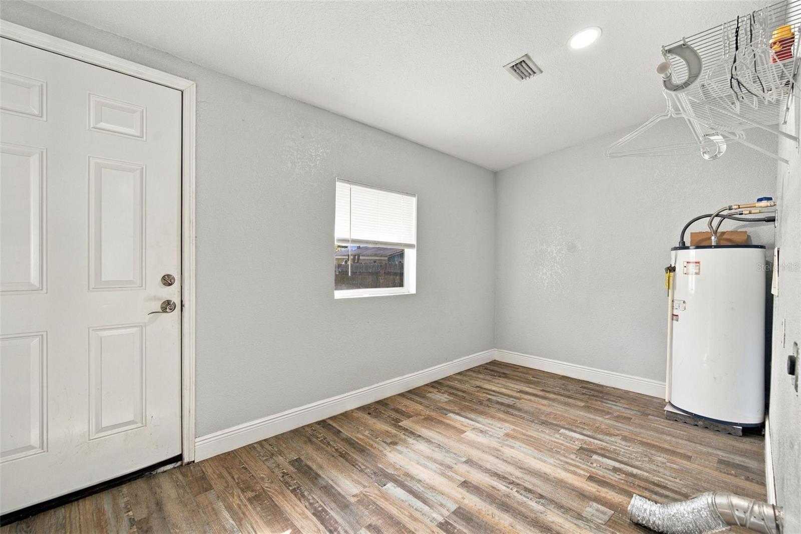 1411 E 24TH AVENUE, Tampa, FL 33605