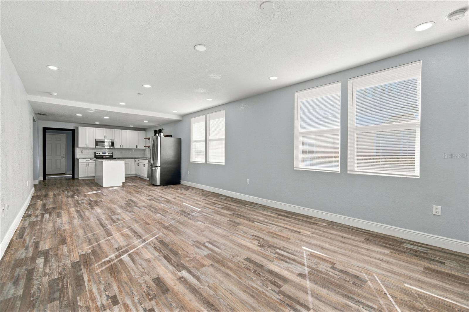 1411 E 24TH AVENUE, Tampa, FL 33605