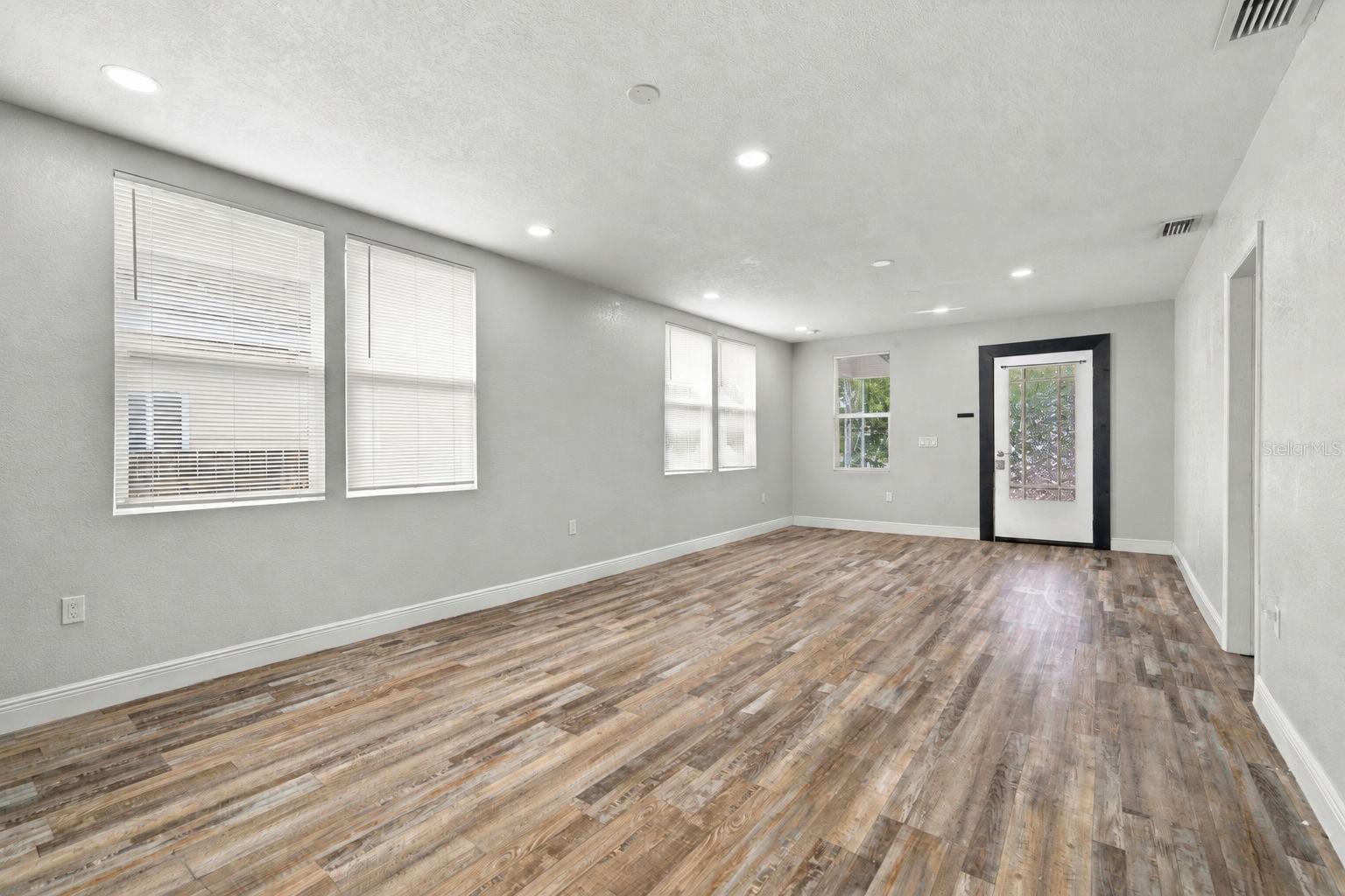 1411 E 24TH AVENUE, Tampa, FL 33605