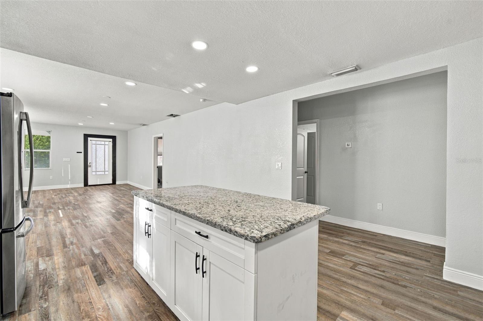 1411 E 24TH AVENUE, Tampa, FL 33605