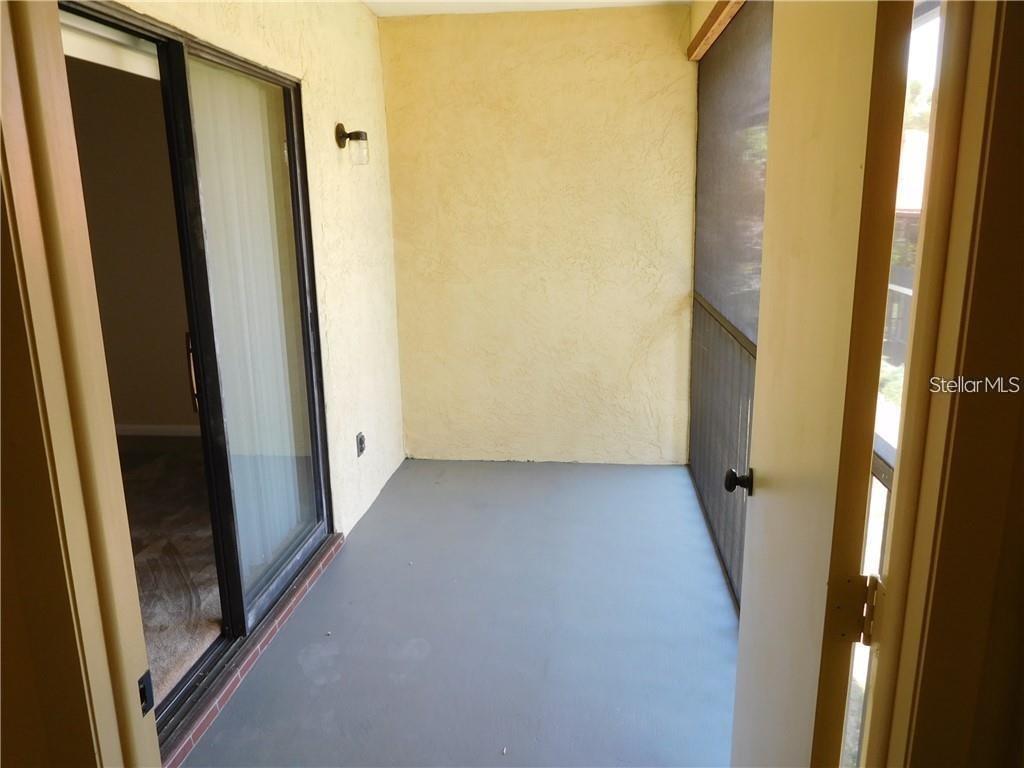 1111 HAMMOCK PINE BOULEVARD, #1111, Clearwater, FL 33761