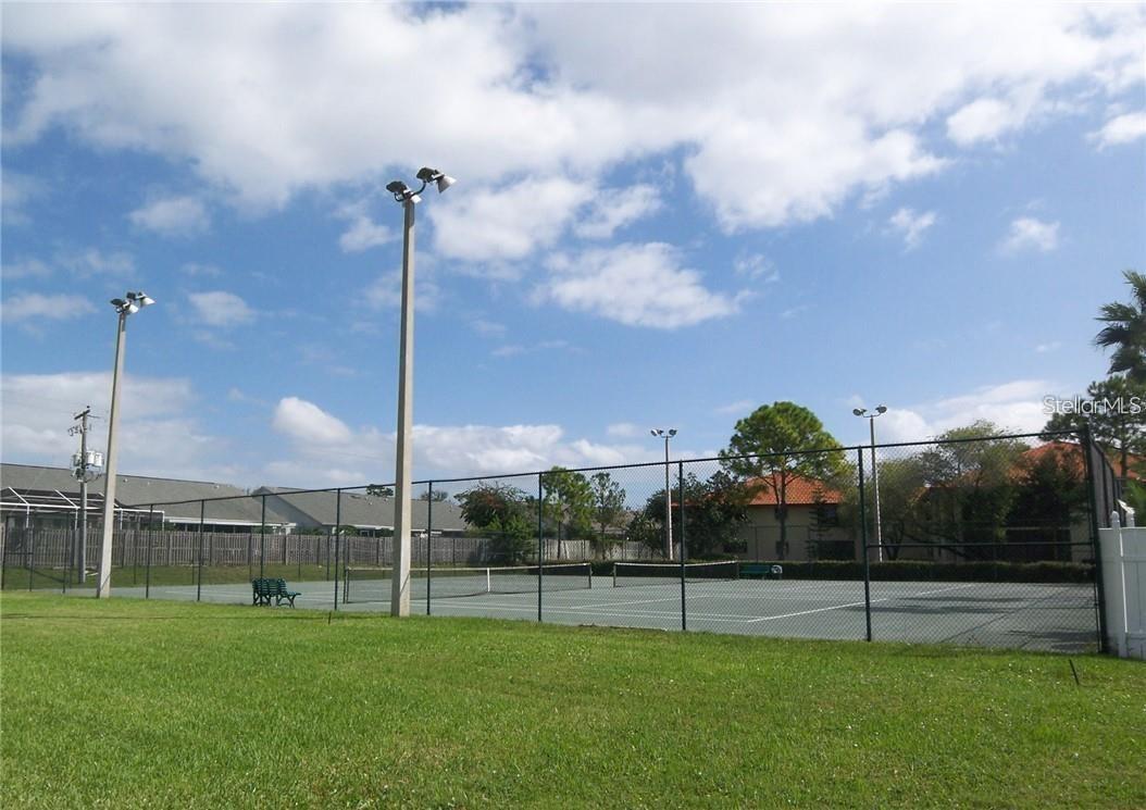 1111 HAMMOCK PINE BOULEVARD, #1111, Clearwater, FL 33761