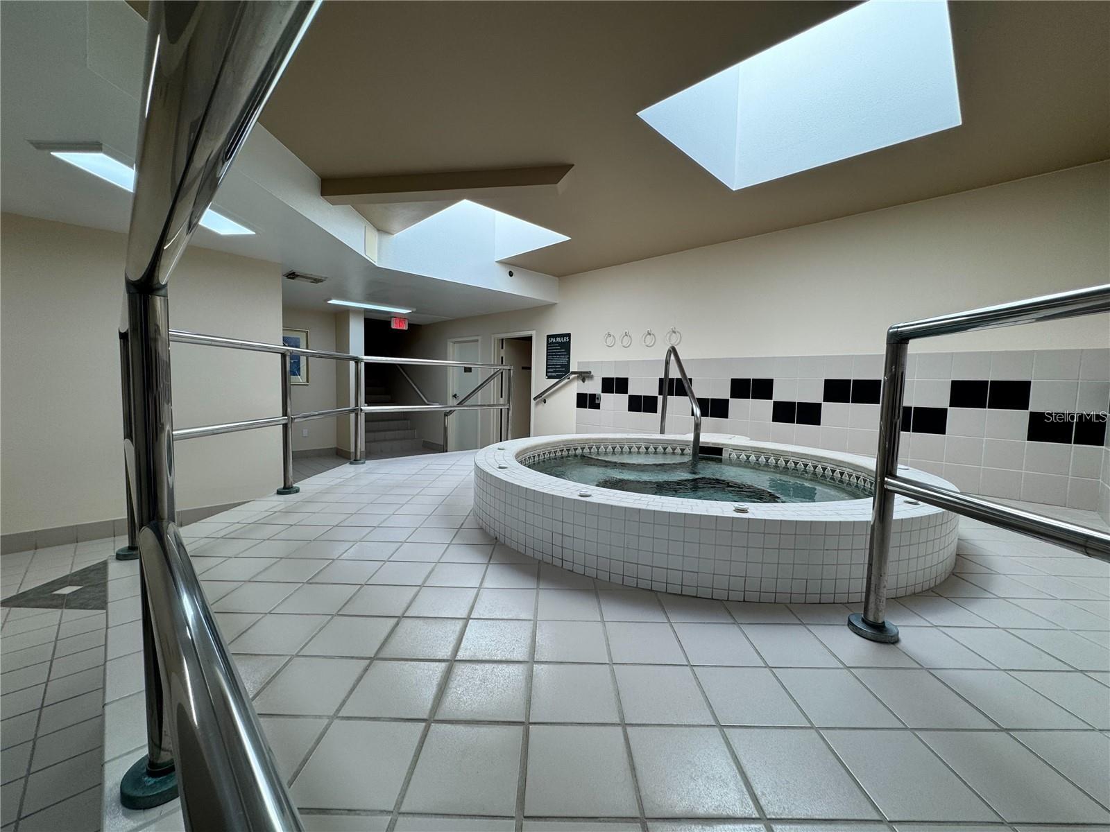 1560 GULF BOULEVARD, #804, Clearwater Beach, FL 33767