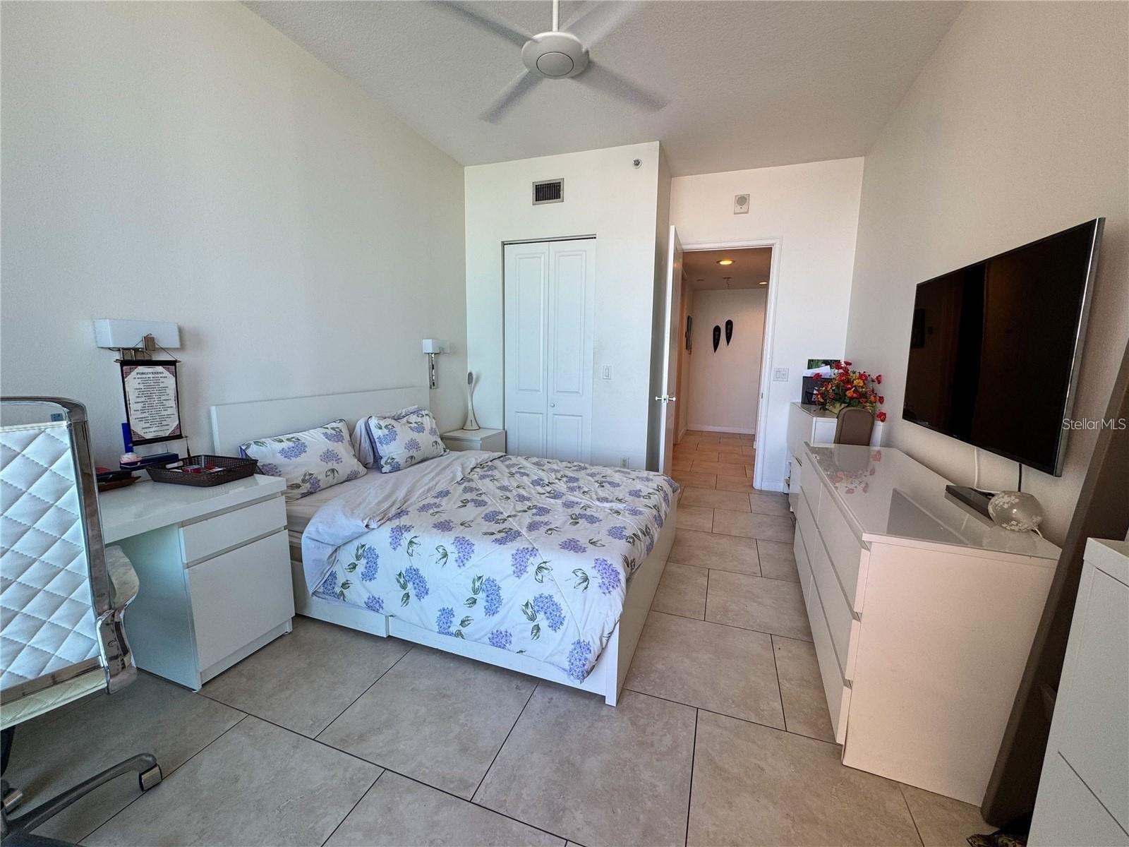 1560 GULF BOULEVARD, #804, Clearwater Beach, FL 33767