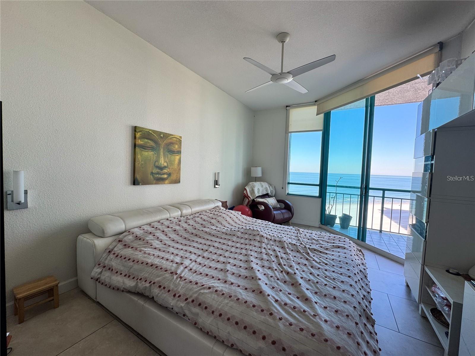 1560 GULF BOULEVARD, #804, Clearwater Beach, FL 33767