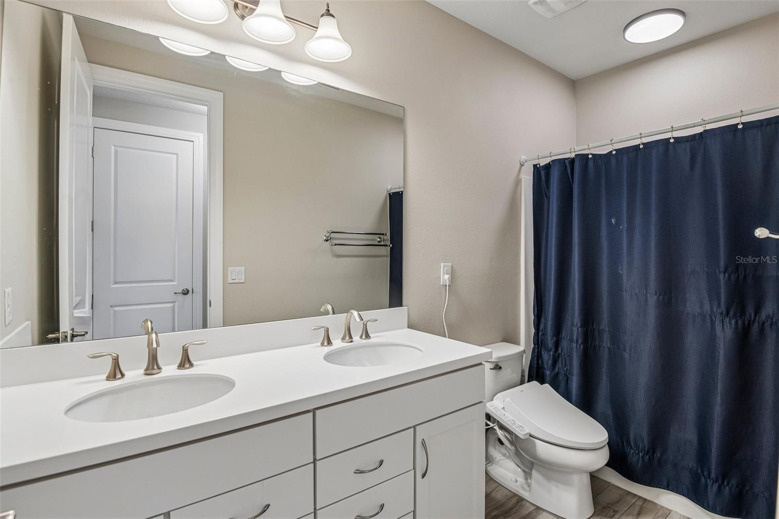Bathroom 4