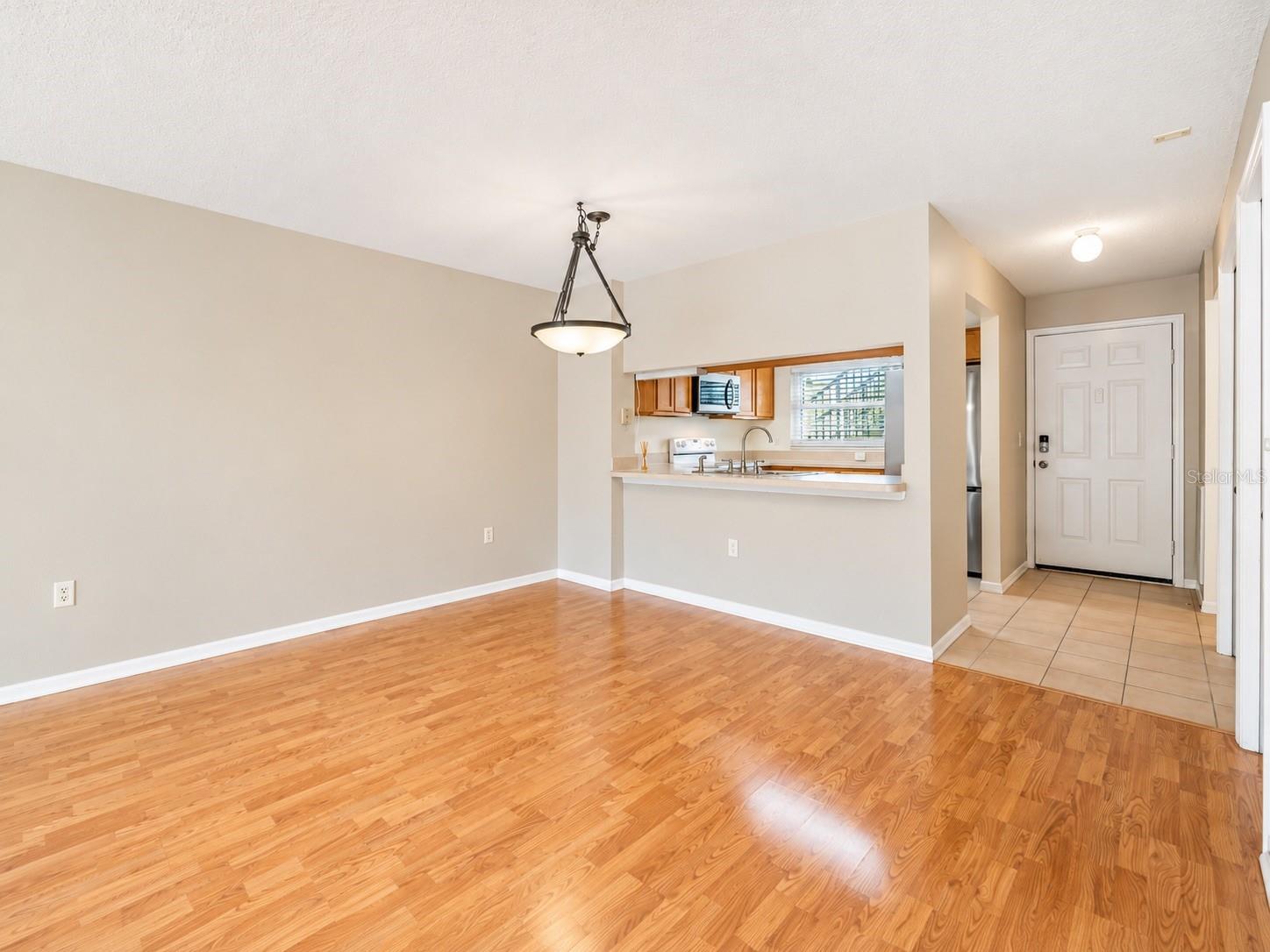 1653 SEASCAPE CIRCLE, Tarpon Springs, FL 34689