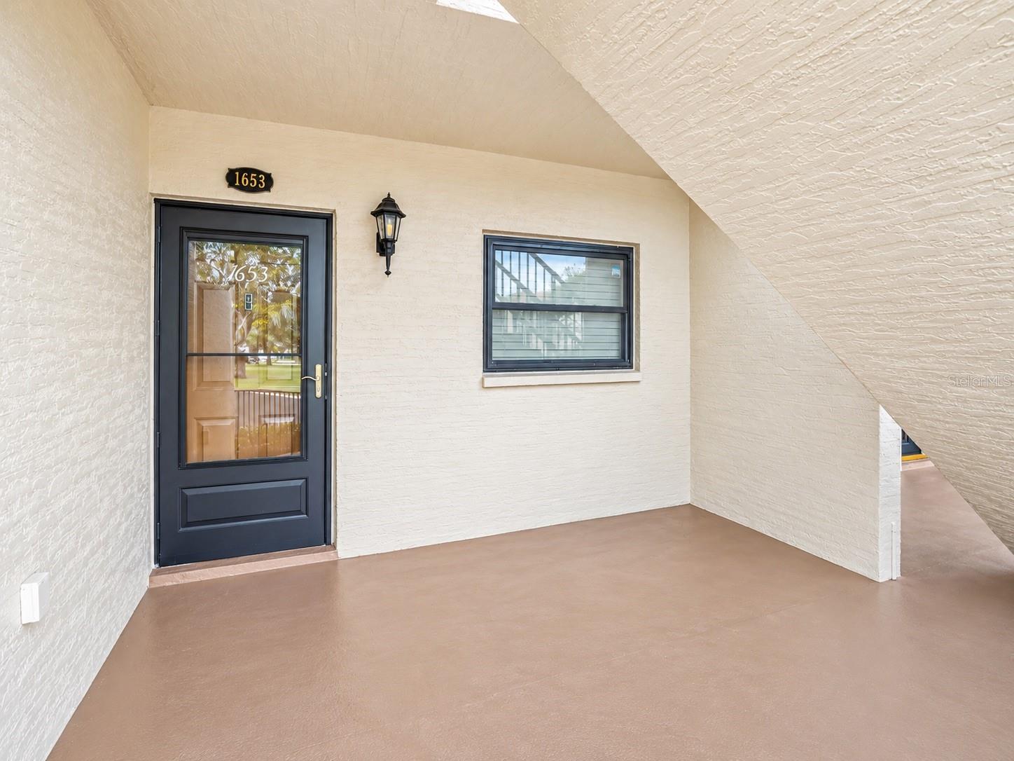 1653 SEASCAPE CIRCLE, Tarpon Springs, FL 34689