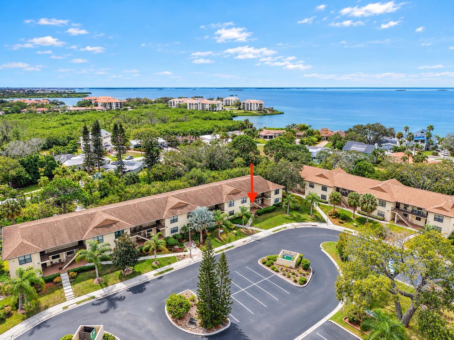 1653 SEASCAPE CIRCLE, Tarpon Springs, FL 34689