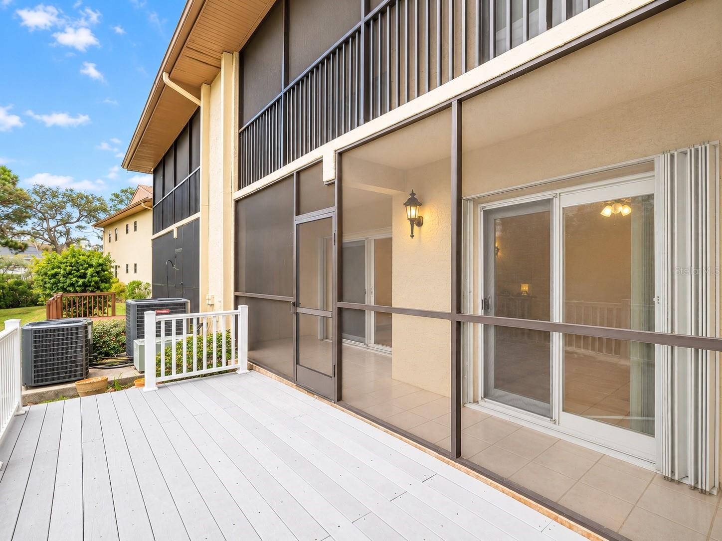 1653 SEASCAPE CIRCLE, Tarpon Springs, FL 34689