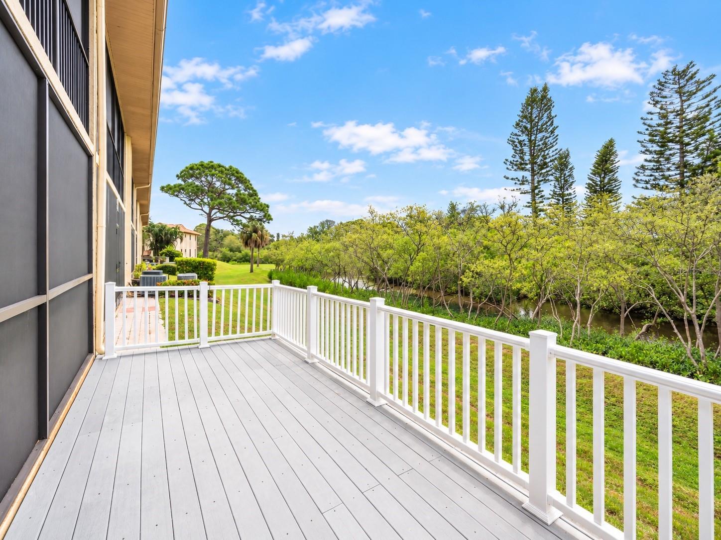 1653 SEASCAPE CIRCLE, Tarpon Springs, FL 34689