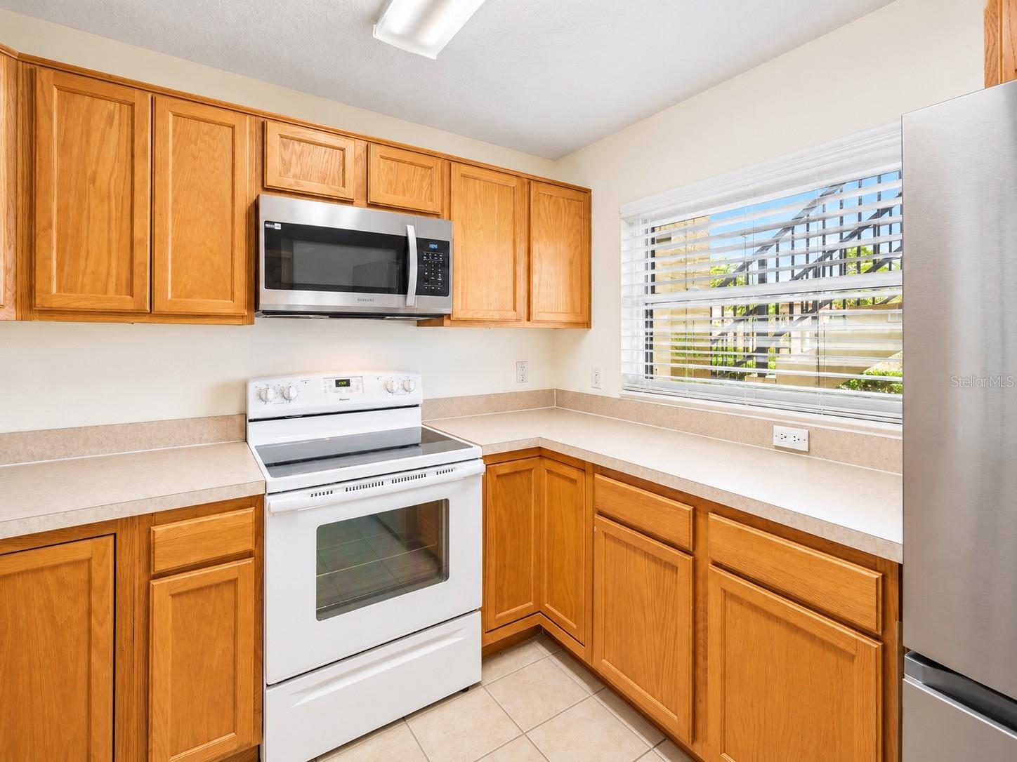 1653 SEASCAPE CIRCLE, Tarpon Springs, FL 34689