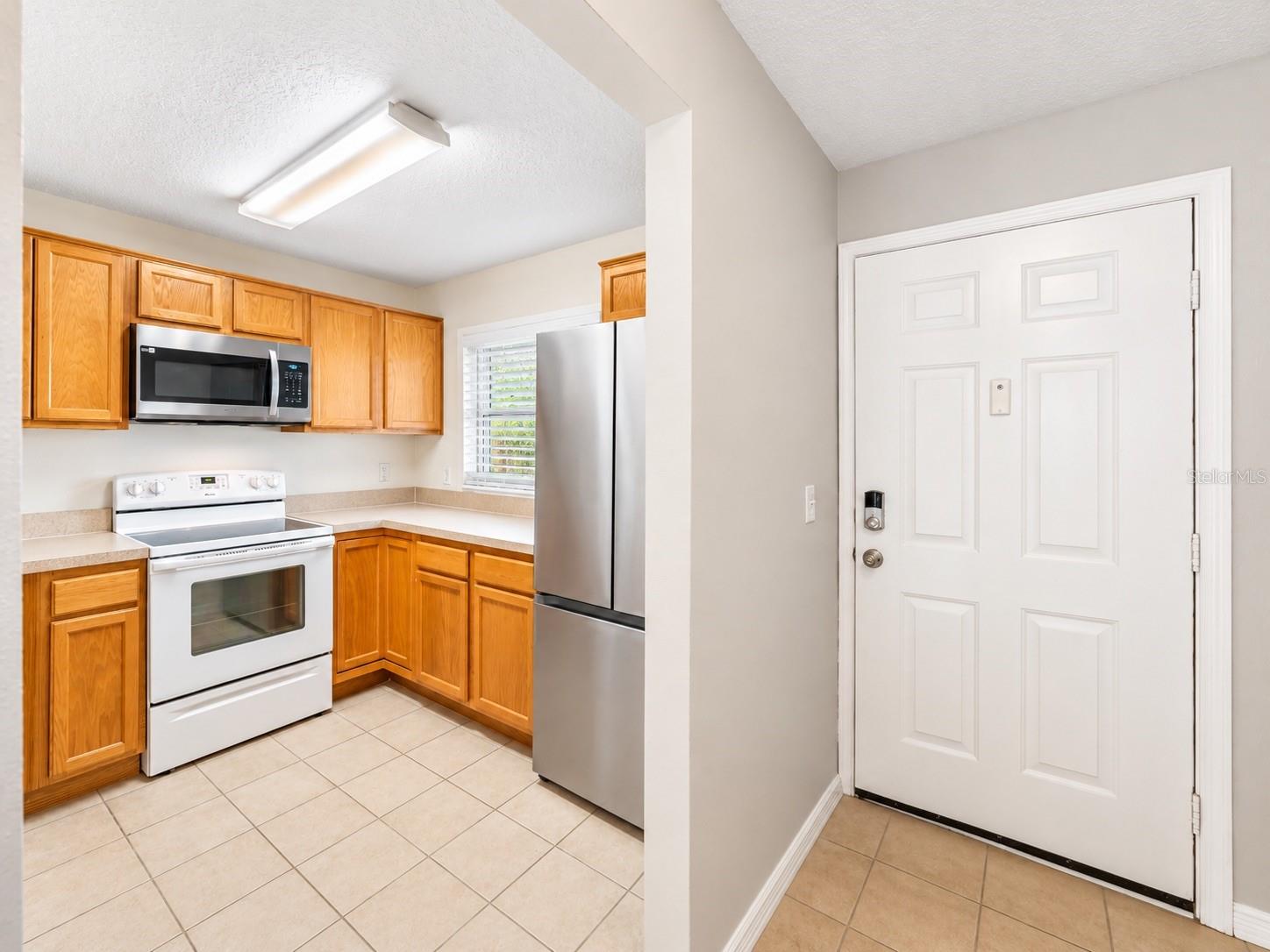 1653 SEASCAPE CIRCLE, Tarpon Springs, FL 34689