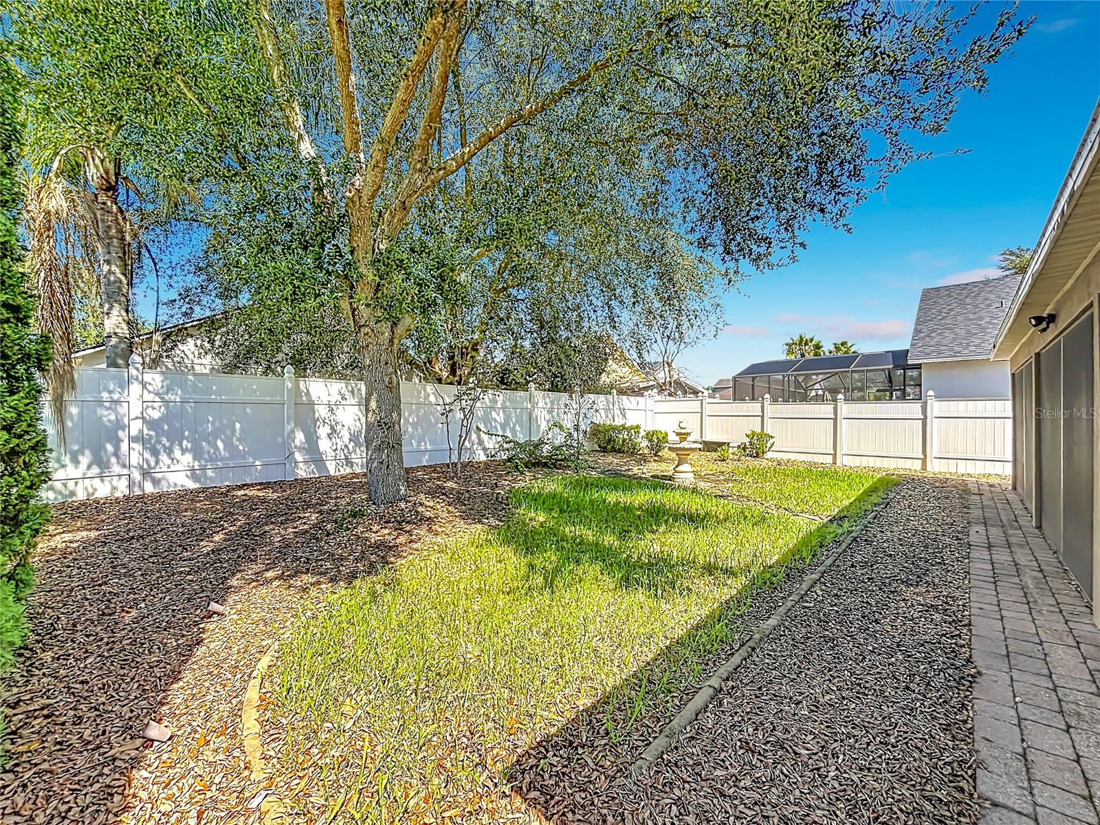 111 KNOLLWOOD DRIVE, Davenport, FL 33837