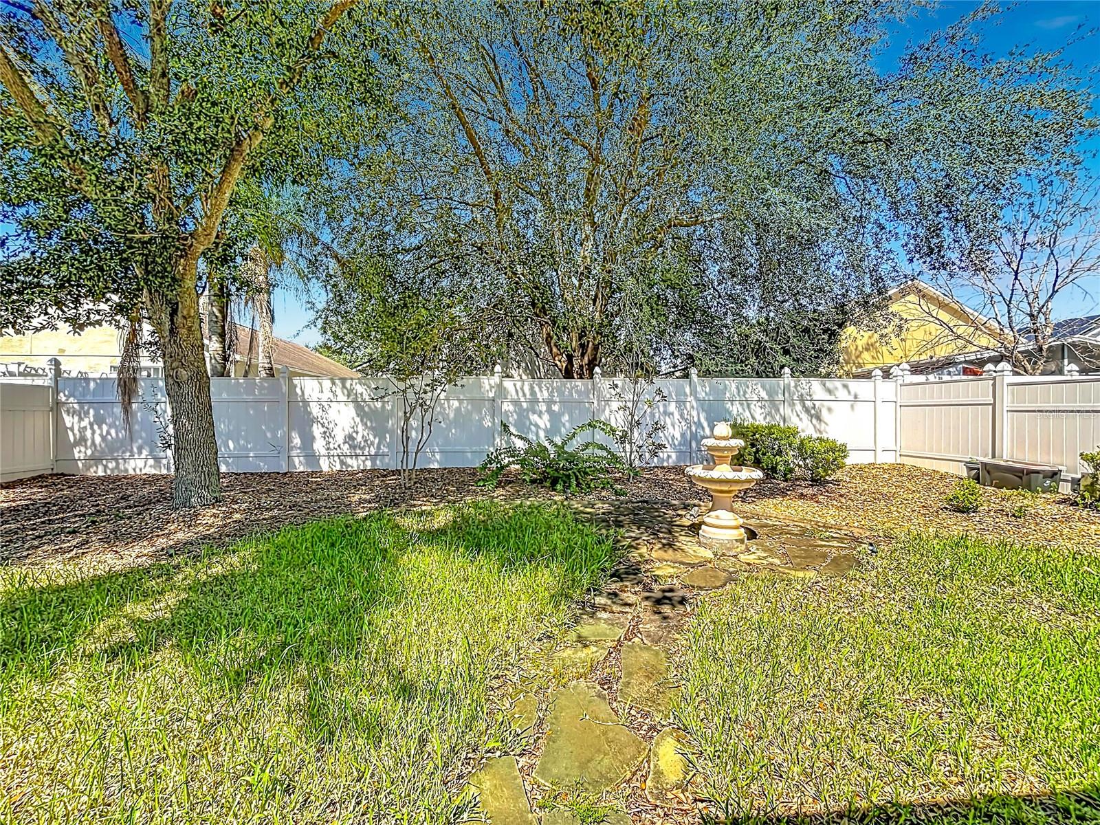 111 KNOLLWOOD DRIVE, Davenport, FL 33837