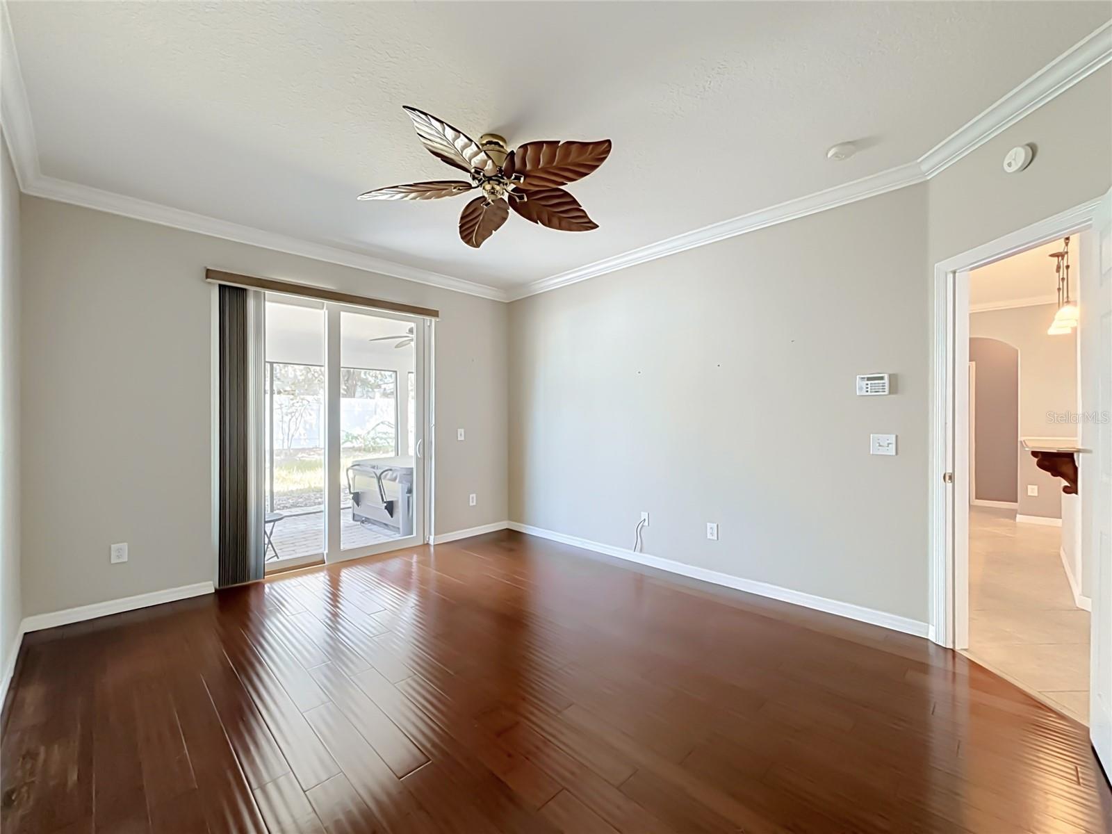 111 KNOLLWOOD DRIVE, Davenport, FL 33837
