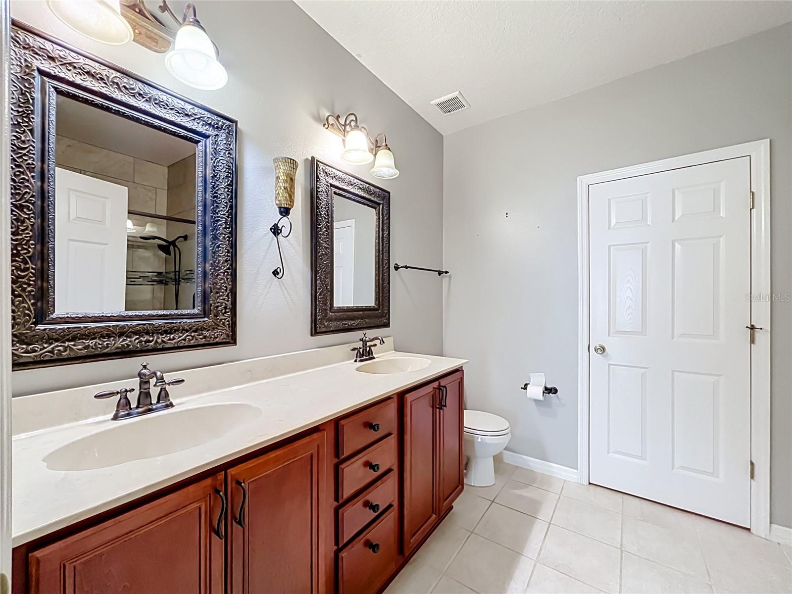 111 KNOLLWOOD DRIVE, Davenport, FL 33837