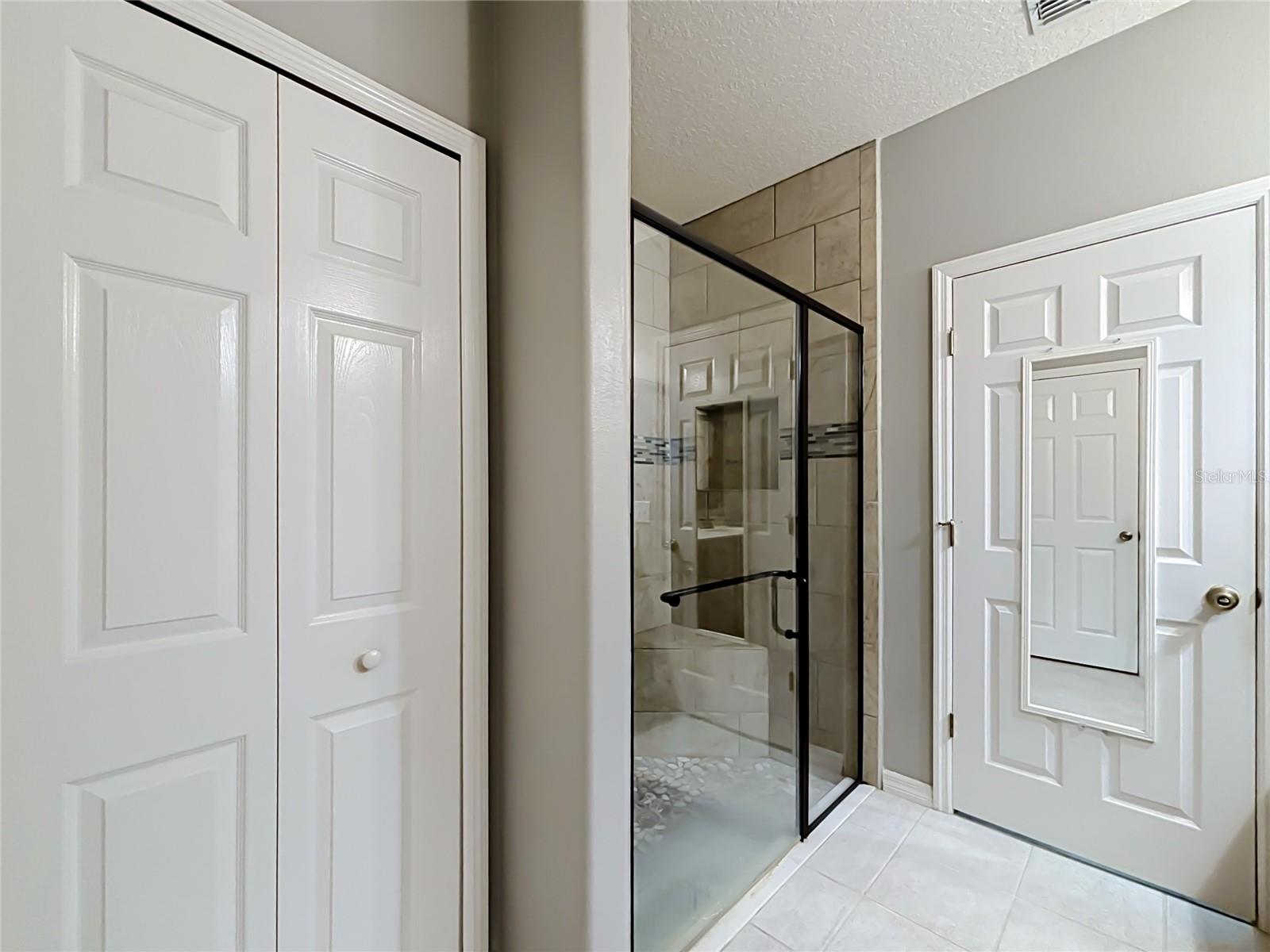 111 KNOLLWOOD DRIVE, Davenport, FL 33837