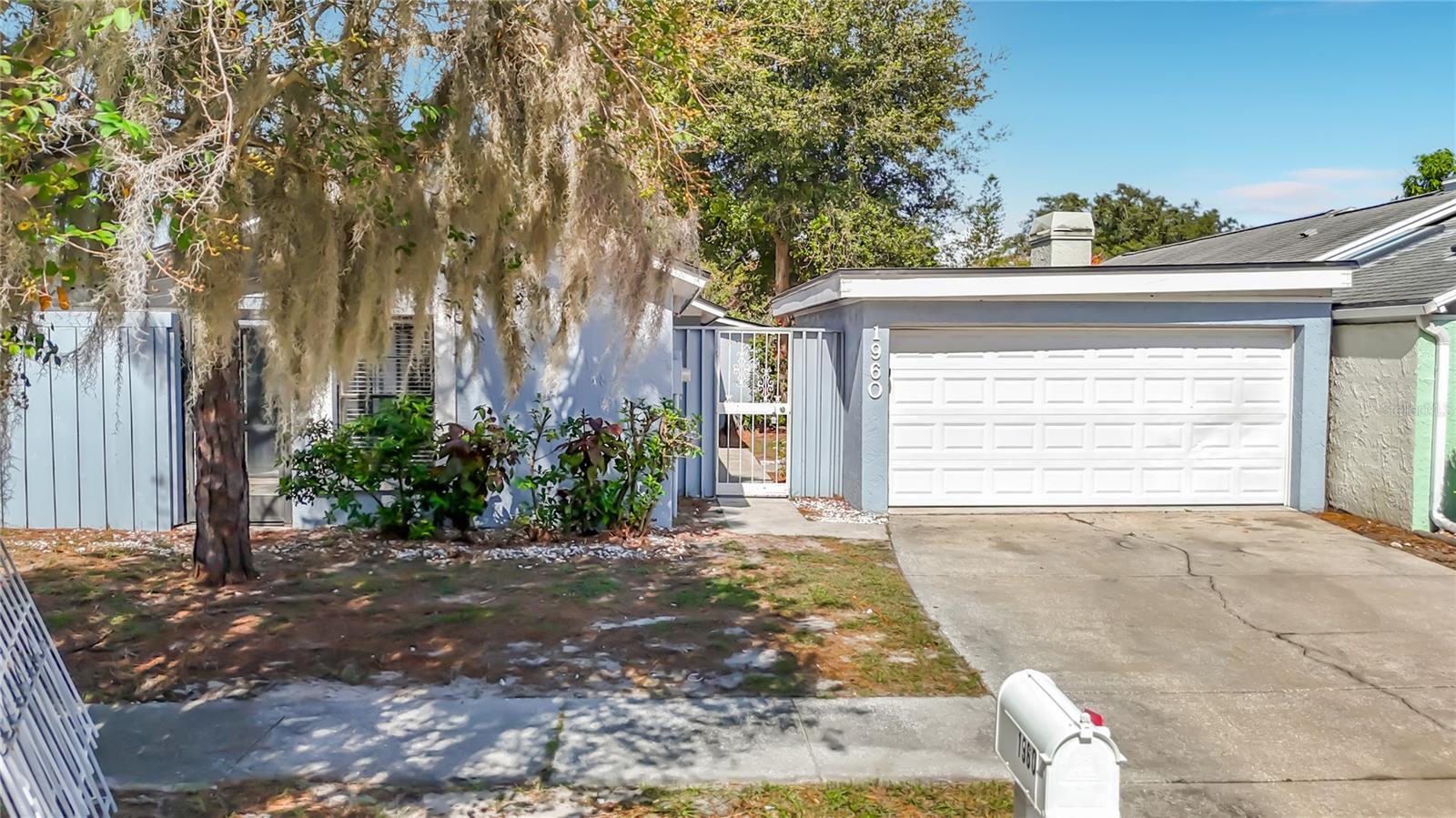 1960 GREGORY DRIVE, Tampa, FL 33613