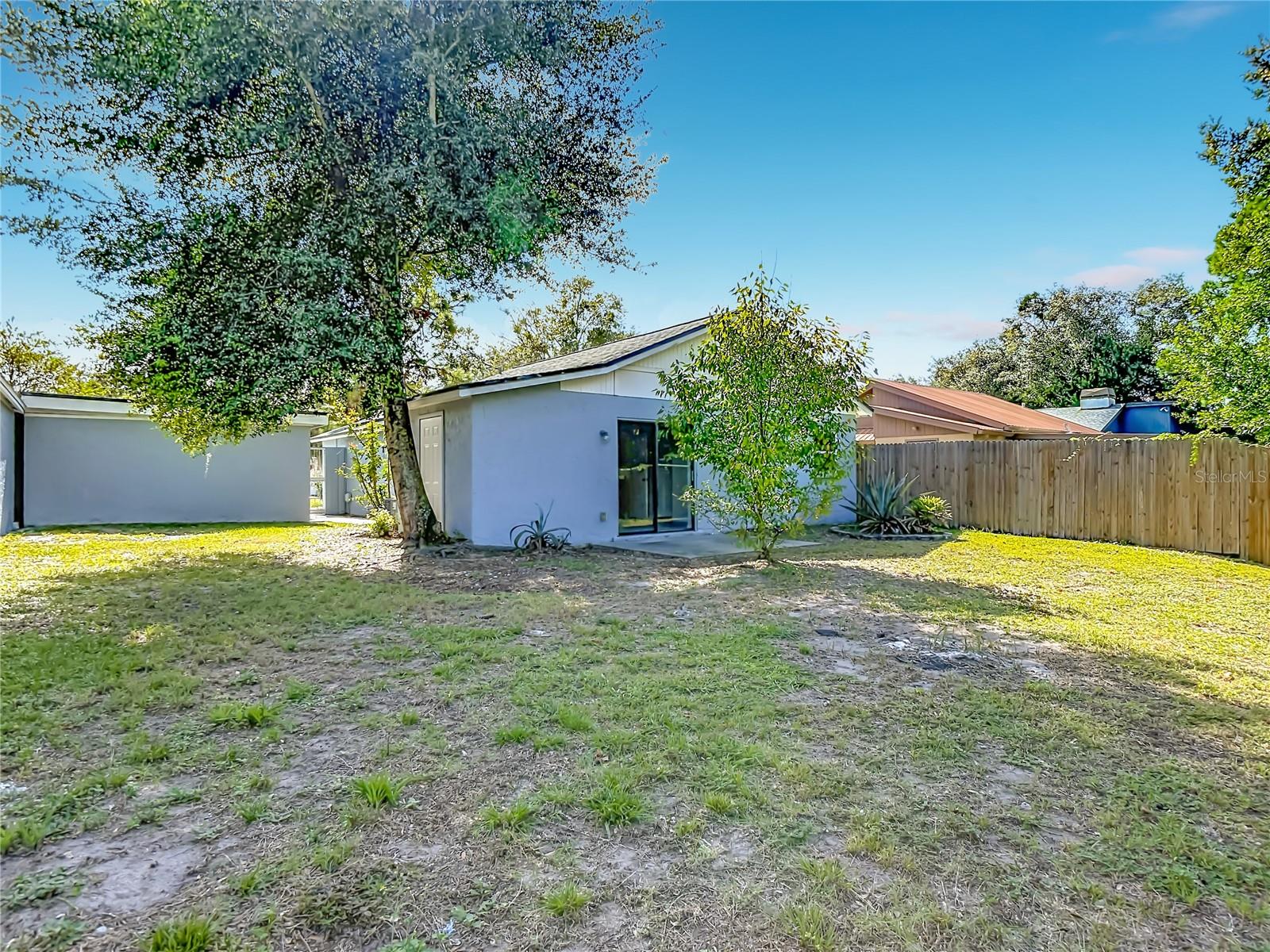 1960 GREGORY DRIVE, Tampa, FL 33613