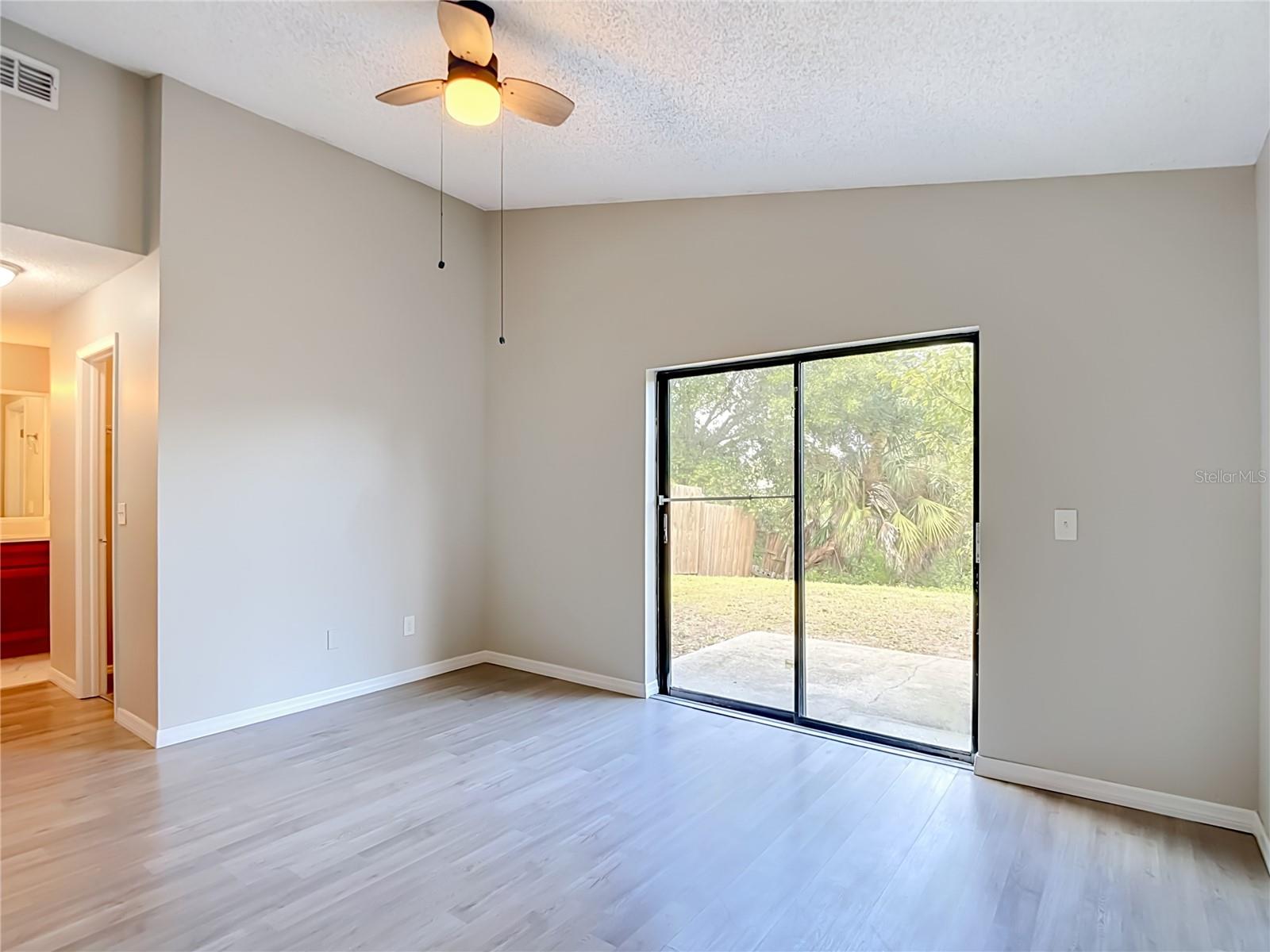 1960 GREGORY DRIVE, Tampa, FL 33613