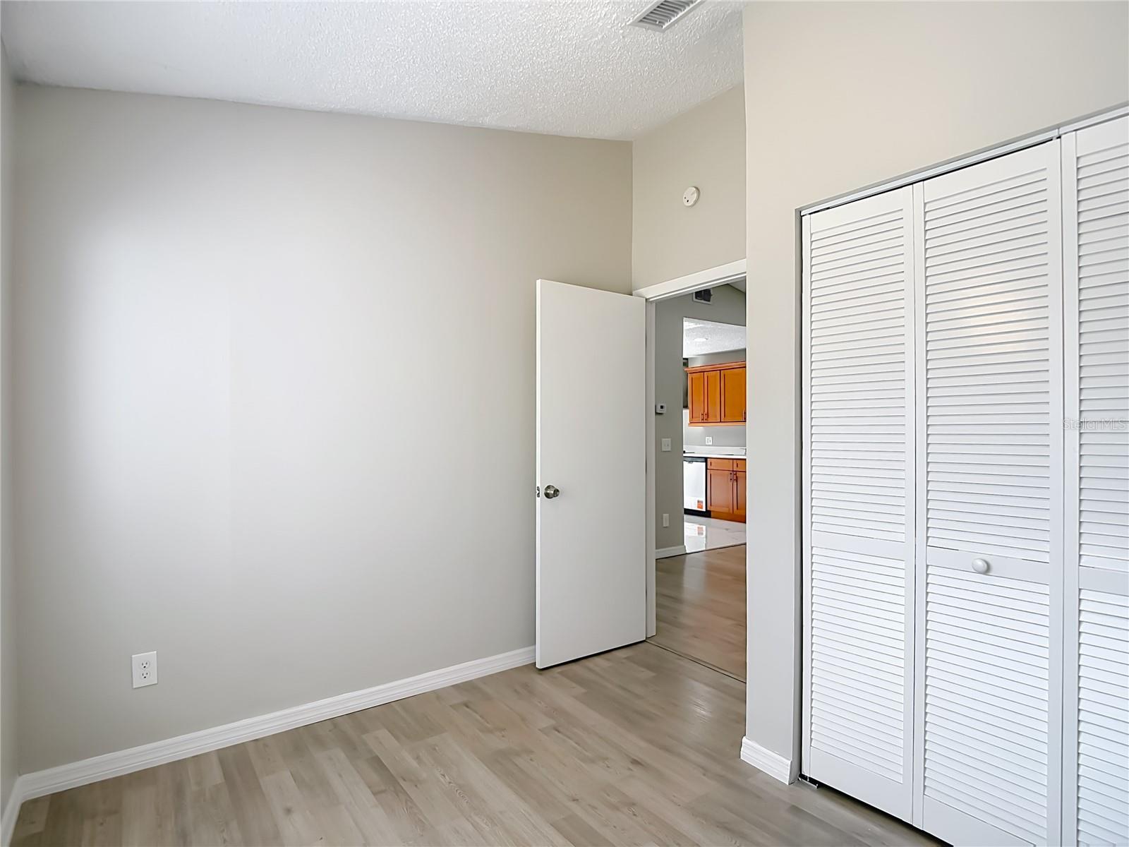 1960 GREGORY DRIVE, Tampa, FL 33613