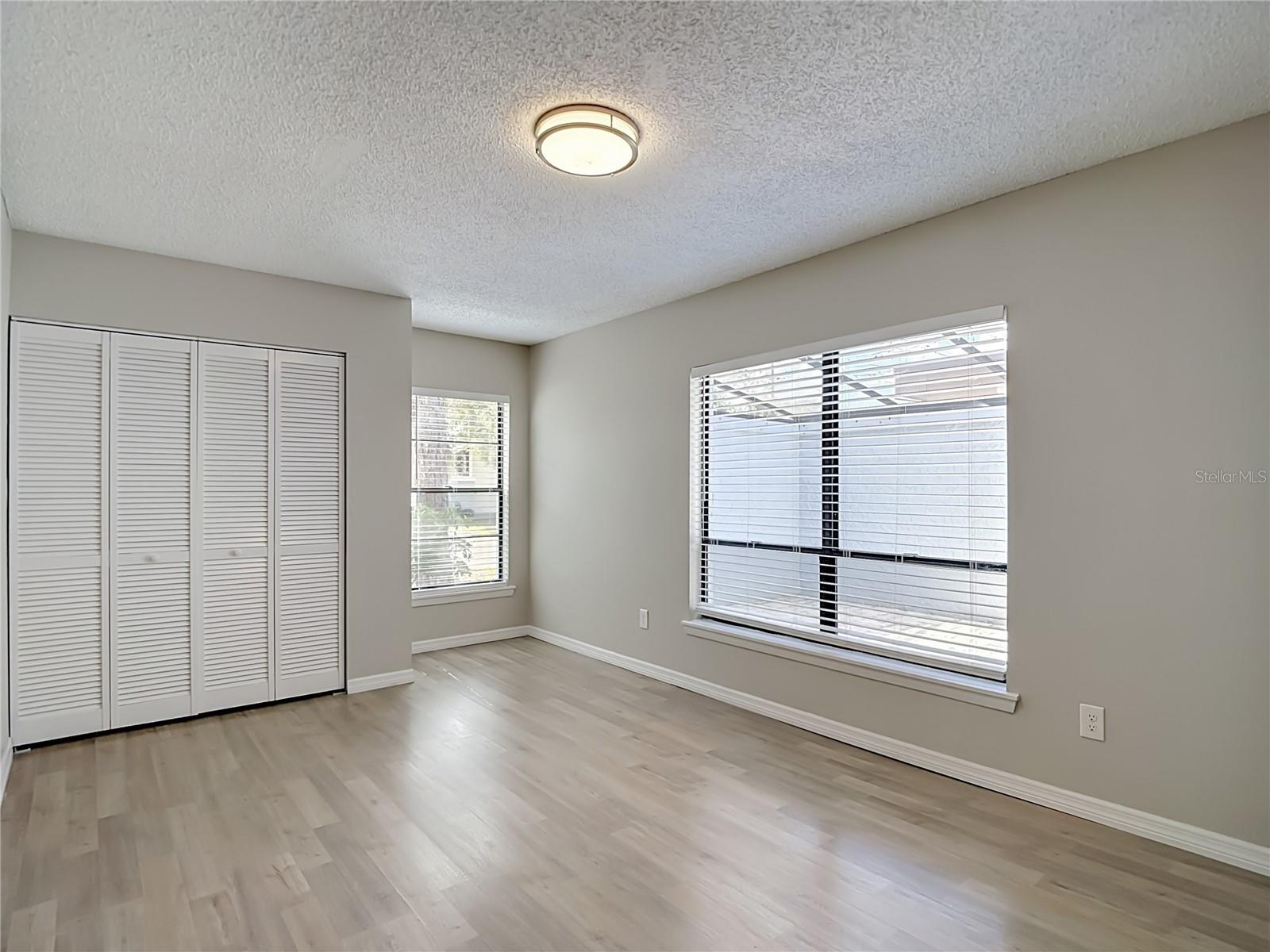 1960 GREGORY DRIVE, Tampa, FL 33613