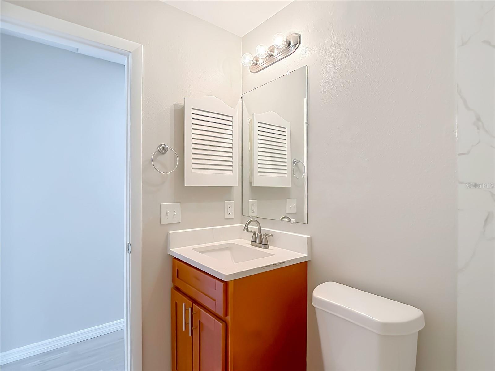 1960 GREGORY DRIVE, Tampa, FL 33613