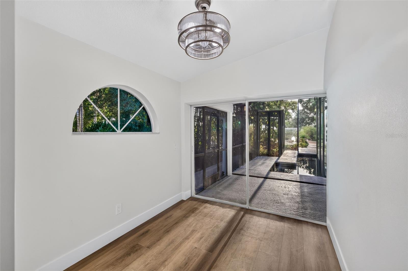 Bedroom 4/office/nursery/workout room