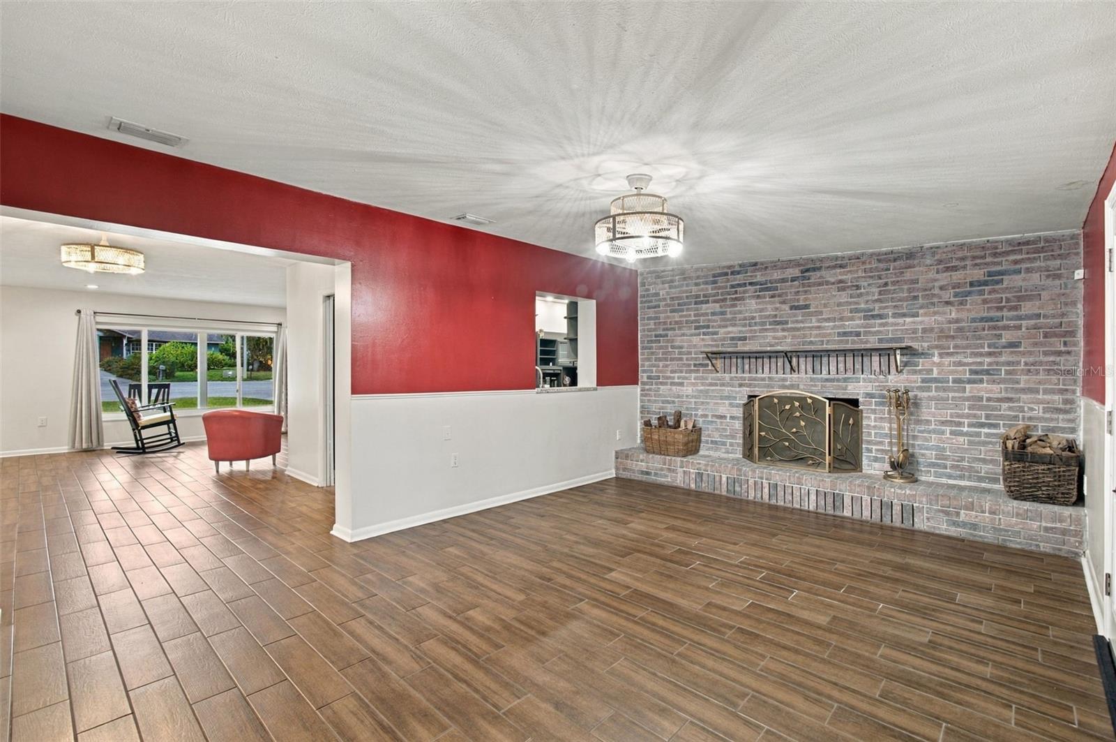 1103 RIDGEFIELD DRIVE, Valrico, FL 33594