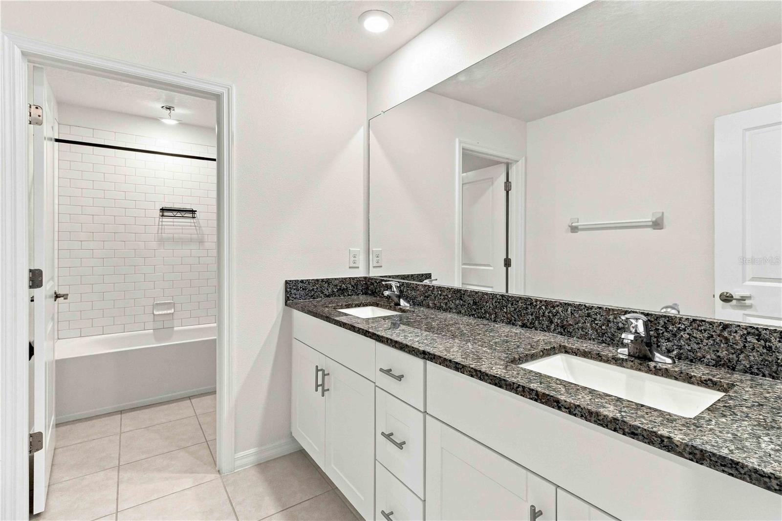 5375 BLUE HORIZON WAY, Wimauma, FL 33598