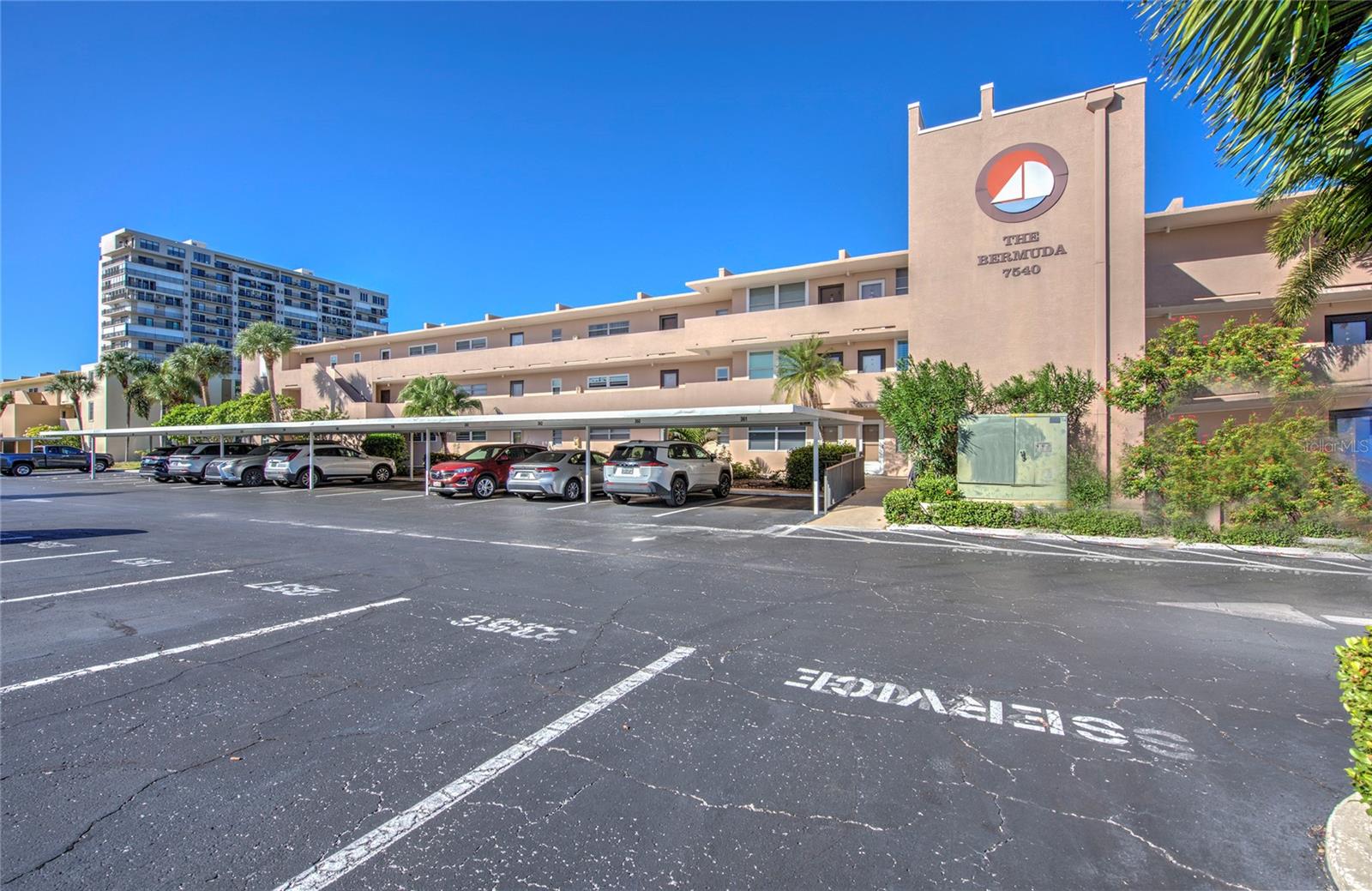 7540 BAY ISLAND DRIVE S, #355, South Pasadena, FL 33707