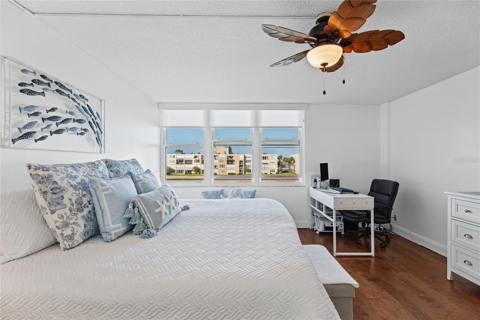 7540 BAY ISLAND DRIVE S, #355, South Pasadena, FL 33707