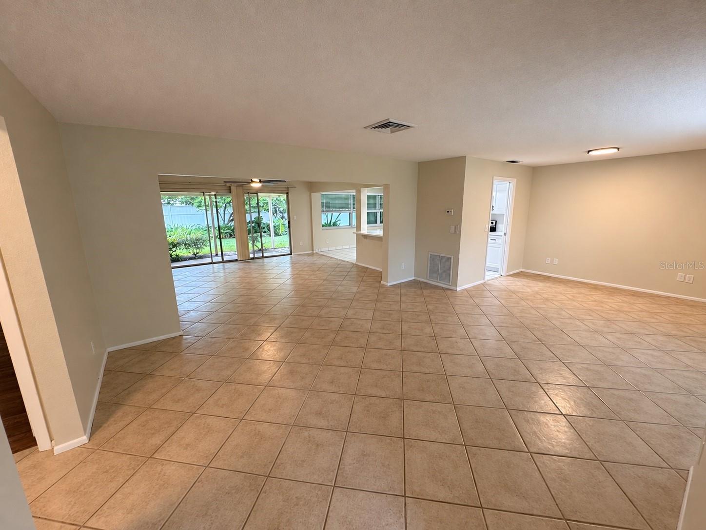 3410 KEENE LAKE DRIVE, Largo, FL 33771 3410 KEENE LAKE DRIVE, Largo, FL 33771