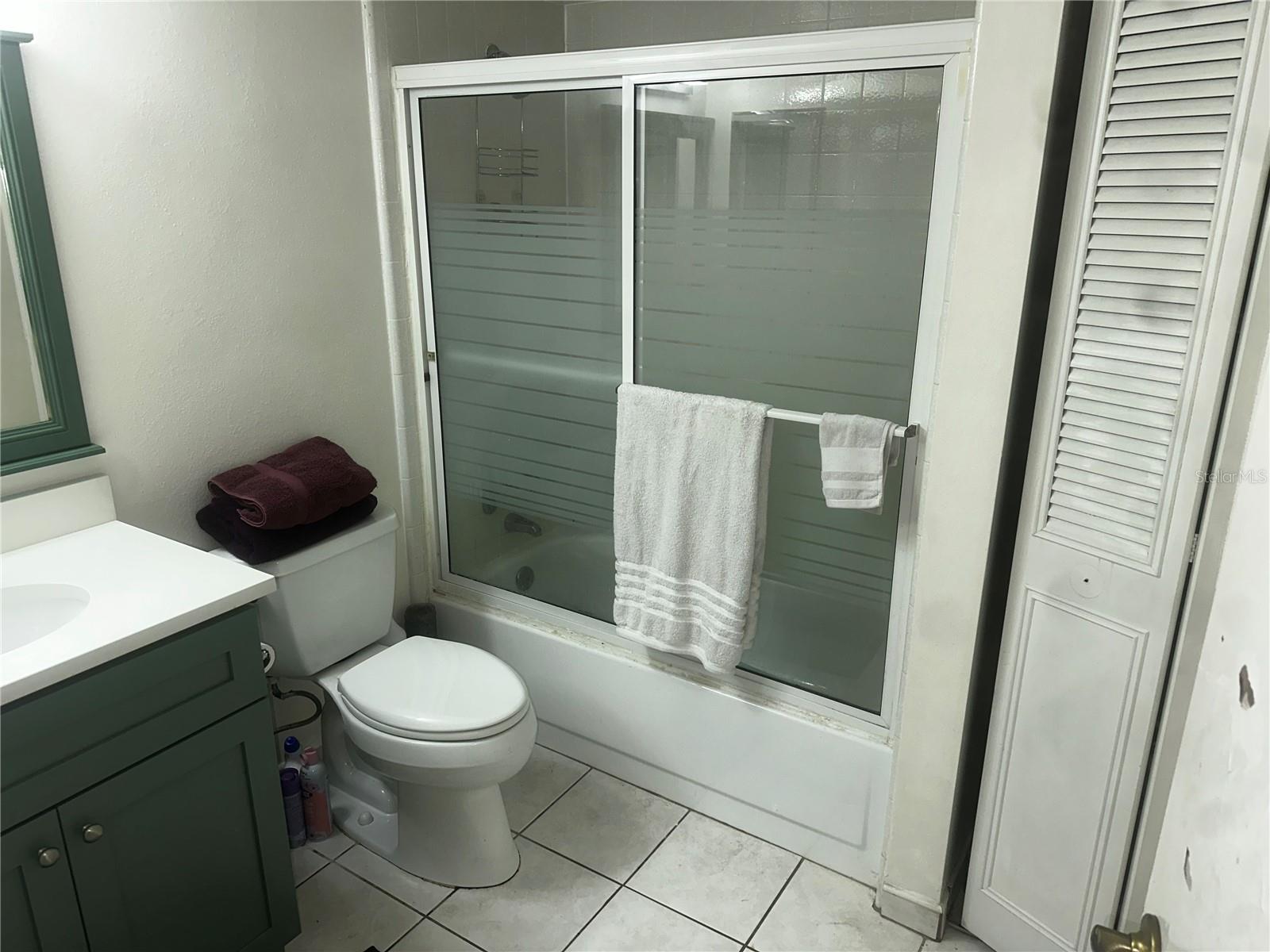 2600 PINE RIDGE WAY S, #B2, Palm Harbor, FL 34684