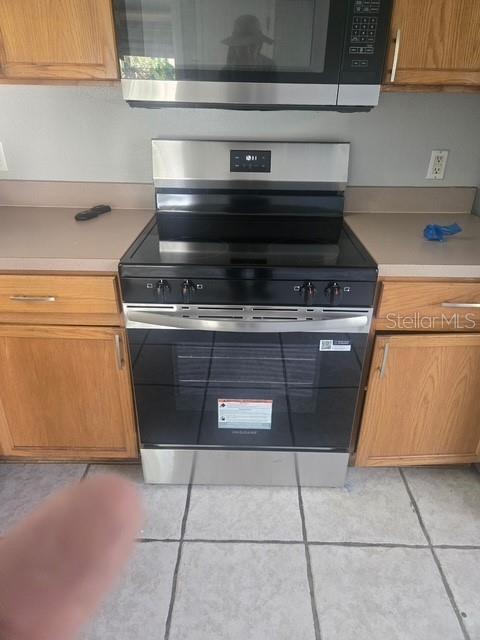 2541 SIENA WAY, Valrico, FL 33596