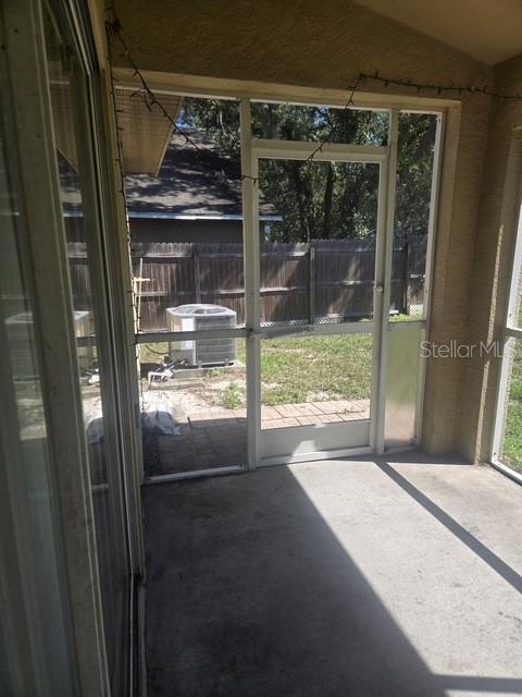 2541 SIENA WAY, Valrico, FL 33596